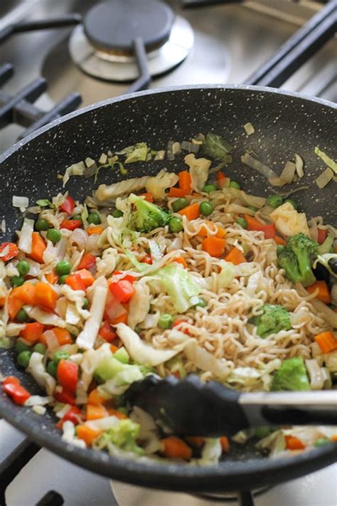 vegetable-stir-fry-with-noodles-cook-it-real-good image