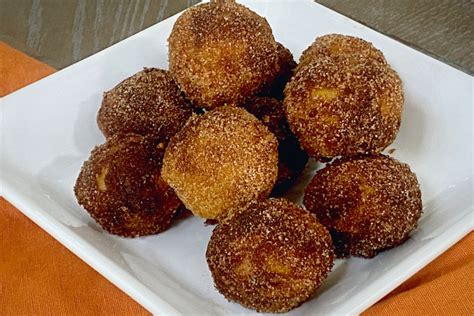 pumpkin-donut-holes-made-in-a-mini-muffin-pan image