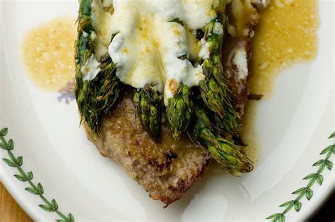 veal-scallopine-with-asparagus-recipe-framed-cooks image