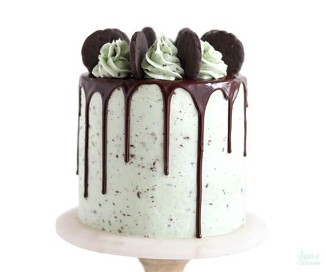thin-mint-chocolate-cake-recipe-sugar-sparrow image