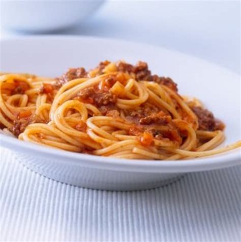 how-to-cook-traditional-spaghetti-with-prego-and-rotel image