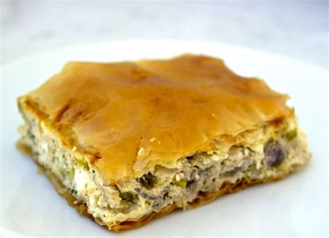 greek-onion-pie-with-feta-cheese-kremithopita image