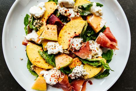 the-summer-salad-you-should-make-right-now-peach image