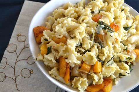 pasta-with-roasted-squash-and-sage-farm-fresh-to-you image