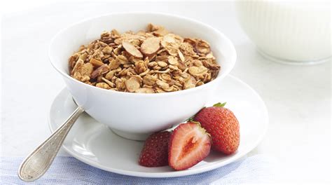 homemade-low-fat-granola-the-dairy-alliance image