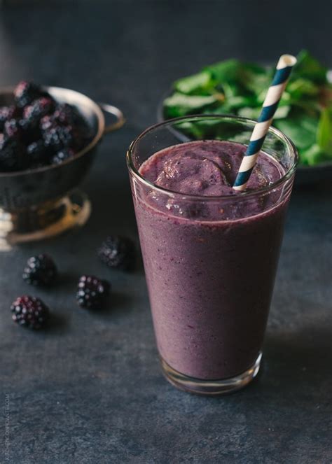 blackberry-green-smoothie-kitchen-confidante image