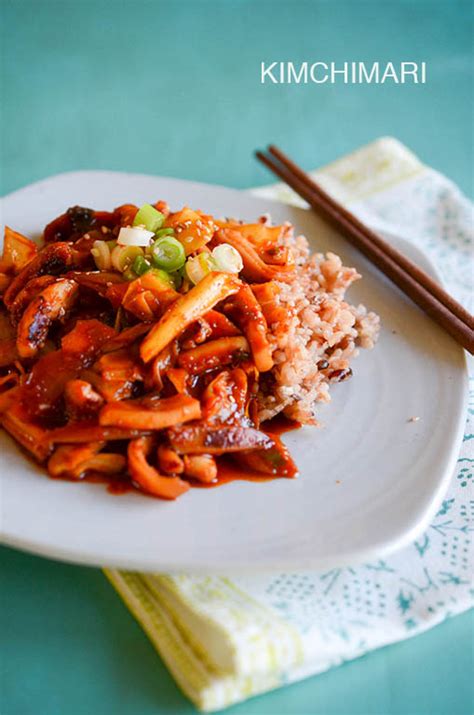 spicy-squid-stir-fry-ojingeo-bokkeum-오징어볶음 image