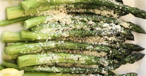 barefoot-contessa-cacio-e-pepe-roasted-asparagus image