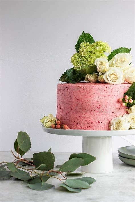 strawberry-basil-cake-with-strawberry-buttercream-how image