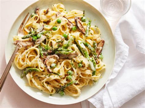 30-pasta-dinners-for-spring-spring-pasta-dinner image