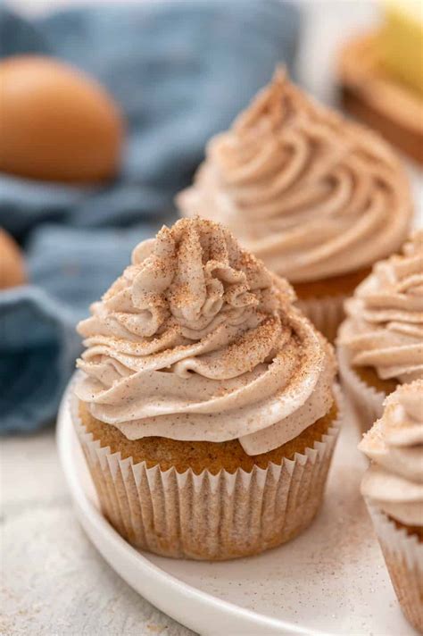 churro-cupcakes-the-recipe-critic image