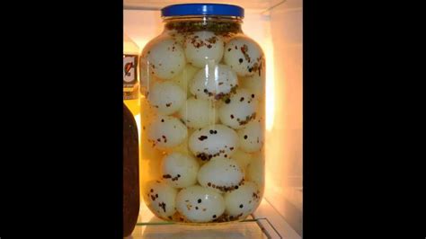 how-to-make-pickled-eggs-tavern-bar-pub-style-recipe-flow image
