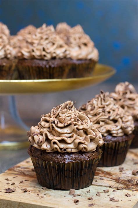 kahlua-chocolate-cupcakes-veronikas-kitchen image