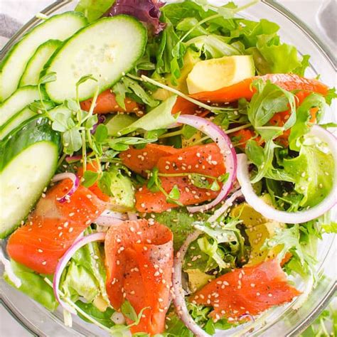 easy-smoked-salmon-salad-ifoodrealcom image