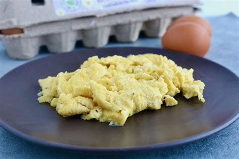 simple-scrambled-eggs-quick-easy-to-taste image