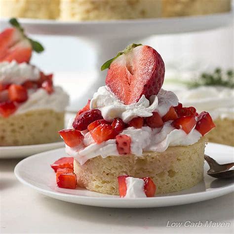 low-carb-strawberry-shortcake-dessert-almond-flour image