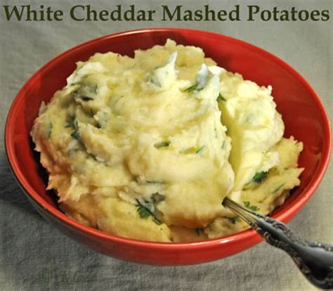 white-cheddar-mashed-potatoes-thyme-for-cooking image