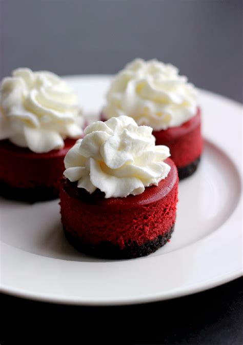 25-decadent-red-velvet-recipes-the-crafting-nook image