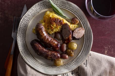 italian-sausage-and-grapes-in-red-wine-wine-enthusiast image