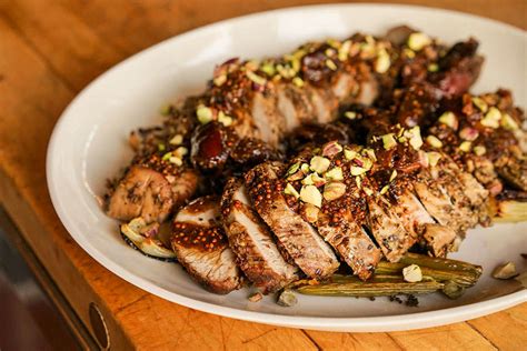 pork-tenderloin-with-dates-and-red-wine image