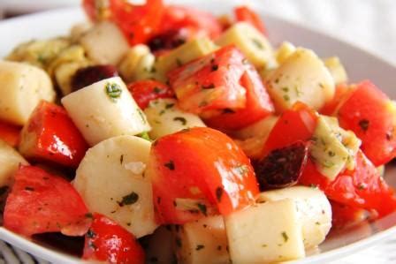 palm-hearts-tomato-and-artichoke-salad-divalicious image