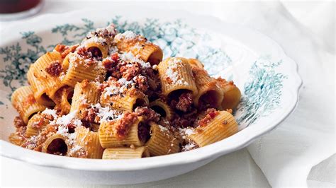 rigatoni-with-spicy-calabrese-style-pork-rag image