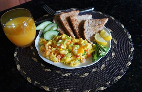 recipe-loaded-vegetable-scrambled-eggs-houston image