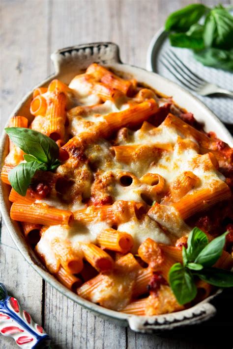 sausage-pasta-bake-spicy-and-creamy-inside-the image