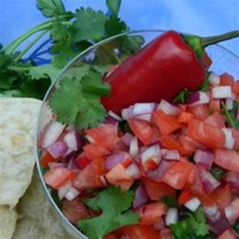 pico-de-gallo-with-cabbage-mexican-coleslaw-yum-taste image