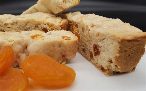 apricot-white-chocolate-almond-biscotti-wicked-handy image