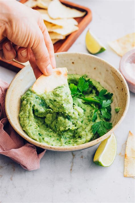 guacamole-with-asparagus-homemade-chips-hello image