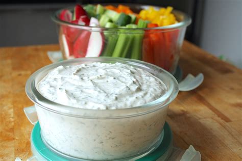 herbed-yogurt-dip-recipe-with-crudite-the-hungry image