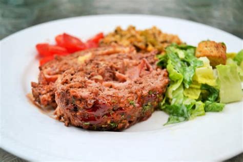 stuffed-meatloaf-recipe-food-fanatic image