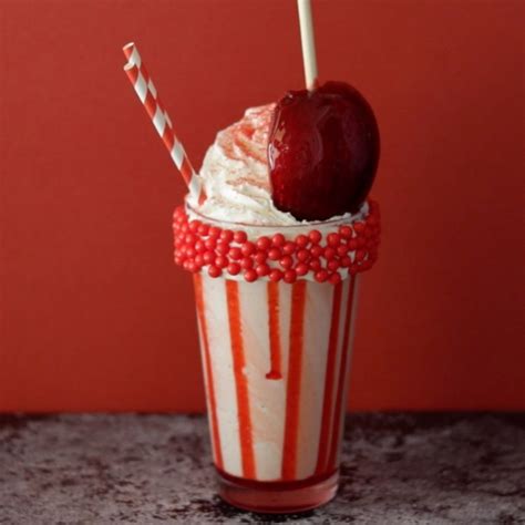 this-candy-apple-milkshake-recipe-will-get-you-candy image