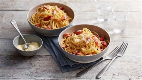 spaghetti-carbonara-recipes-bbc-food image