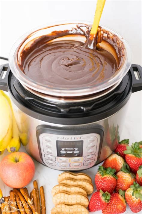 easy-chocolate-fondue-recipe-instant-pot-or-stove-top image