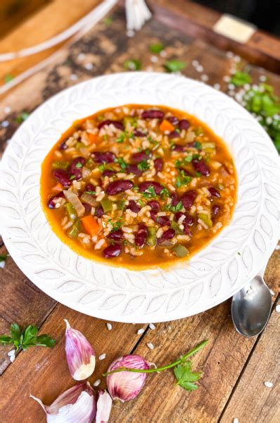 delicious-kidney-bean-rice-stew-quick-easy image