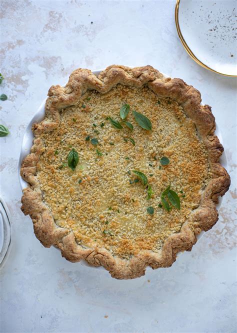 tomato-pie-with-cheddar-herb-crust-tomato-pie image