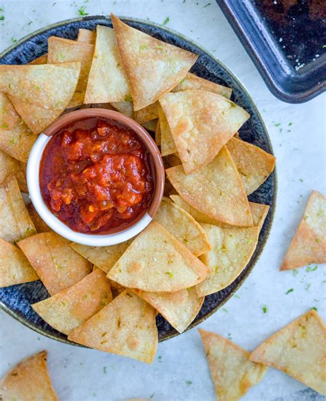 homemade-baked-tortilla-chips-with-lime-greeenletes image