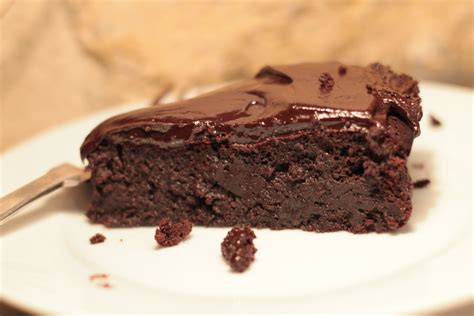 flourless-chocolate-crme-de-cassis-cake-charlotte image