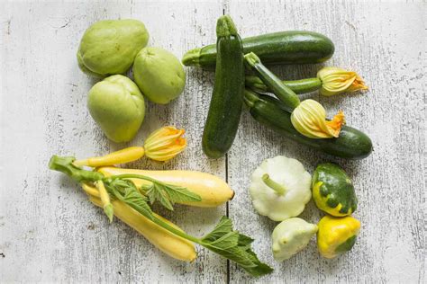 10-types-of-summer-squash-and-how-to-cook-with-them image