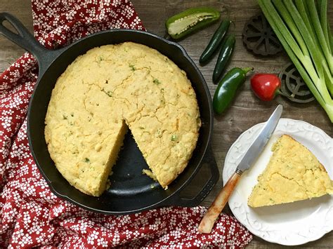 skillet-cornbread-with-cheddar-jalapeo-green image