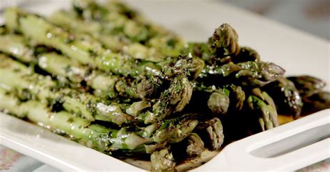 steamed-asparagus-with-brown-butter-sauce image
