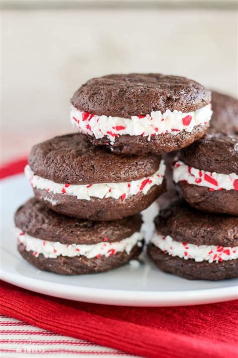 chocolate-peppermint-sandwich-cookies-the-perfect image