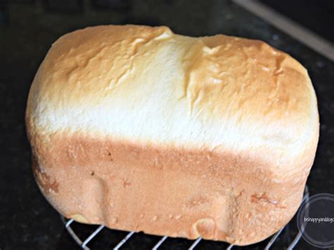 super-soft-bread-machine-hawaiian-bread-be-happy image