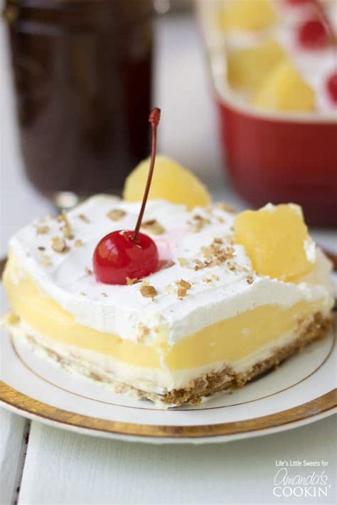 banana-split-dessert-a-heavenly-dessert-recipe-perfect image