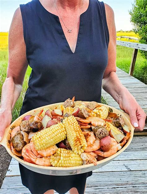 low-country-boil-recipe-south-carolina-style-on-the image