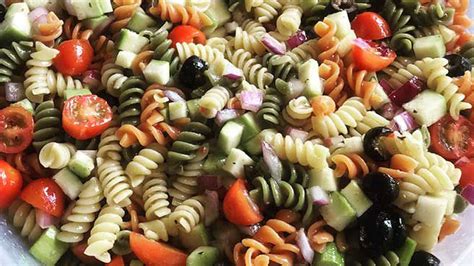 vegetarian-pasta-salad image