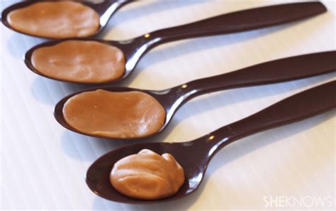gobble-latte-coffee-spoons-are-the-best-way-to-sweeten image
