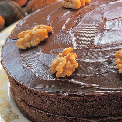 one-egg-chocolate-cake-recipe-nz-edmonds-cooking image